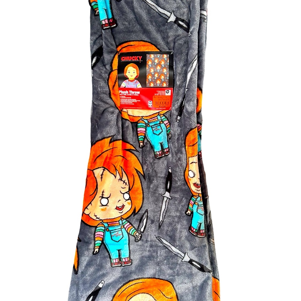 CHUCKY Halloween 🎃 Throw NWT
